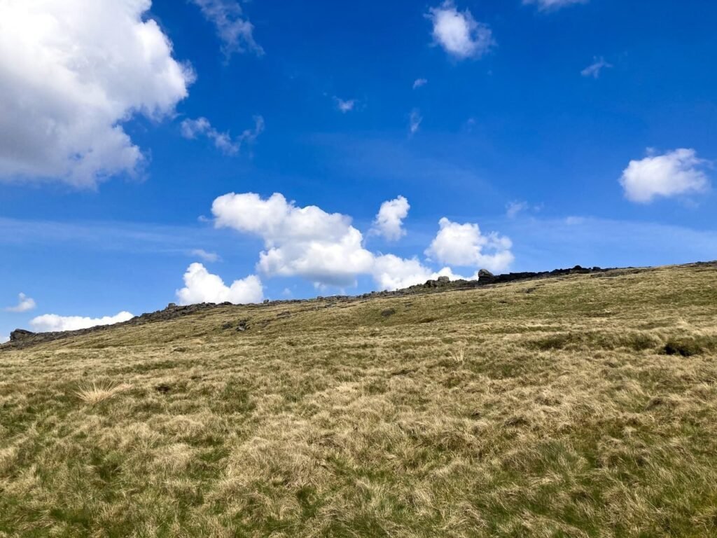 Blackstone Edge escarpment and the Pennine Way